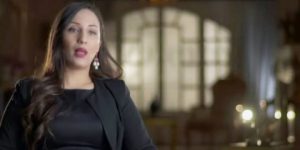 حنين عمر من الشارقة: صوت الشعر الجزائري العاشق لغزة الثائرة و “زهرة المدن الطاهرة”