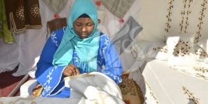 المرأة المنتجة الماكثة في البيت “طاقة كامنة” تبحث عن فضاءات تجارية