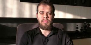 أدهم النابلسي للفنانين والمشاهير: توبوا إلى الله