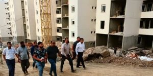 “عدل” تعذر شركة “SARL E.T.P.T.S” بسبب تأخرها في الإنجاز