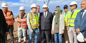 تدابير إضافية لإنجاح مخطط تعميم محطات تحلية مياه البحر عبر الشريط الساحلي