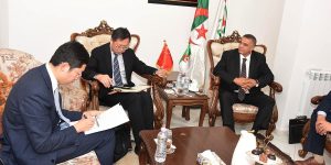 بلعيد يستقبل وفدا عن الحزب الشيوعي الصيني