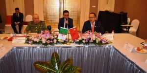 الفريق أول شنقريحة يلتقي مسؤولي شركتين صينيتين