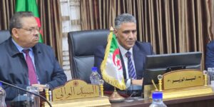 بلعريبي: برنامج سكني هام لفائدة ولاية بشار