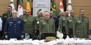 الفريق أول شنقريحة يؤكد التزام وتصميم الجيش الوطني الشعبي على المثابرة في مكافحة الإرهاب والجرائم