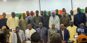 السنغال: تشكيل تنسيقية معارضة تحضيرا لرئاسيات 2024