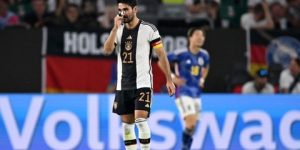 همان يُشكك في أحقية غوندوغان لشارة القيادة