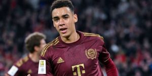 موسيالا على راداري مانشستر سيتي وتشيلسي