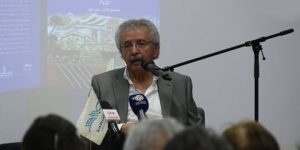 حيّا الجزائر على مواقفها الصامدة.. الشاعر والروائي الفلسطيني نصر الله إبراهيم ينزل ضيفا على “قلم” لواسيني