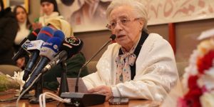 تعبر عن القيم الوطنية والذاكرة التاريخية.. الإسهامات الأدبية لزهور ونيسي في ملتقى فكري