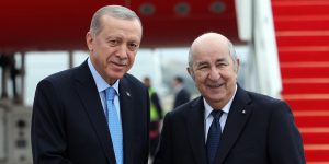 الرئيس التركي يهنئ الرئيس تبون بسبعينية الثورة ويؤكد: التعاون بين الجزائر وتركيا سيشهد نموا أكثر