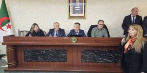 بداري يشرف على أول عملية انتخاب الكترونية