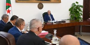 الفصل في عدة قوانين أساسية وأنظمة تعويضية بداية من فيفري القادم