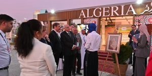 عطاف يزور جناح الجزائر بمعرض إكسبو 2023 للبستنة الذي تستضيفه دولة قطر
