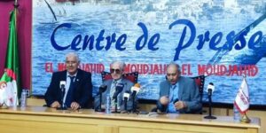 منتدى الذاكرة.. دور الإذاعة السرية وعيسى مسعودي في الثورة