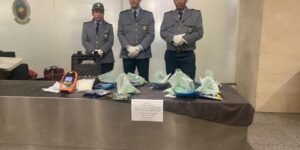 جمارك.. حجز أزيد من 44 ألف قرص مهلوس و450 غ من الكوكايين بمطار هواري بومدين