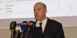 سايحي يدعو  إلى فتح وحدات للبحث العلمي على مستوى الهياكل الصحية