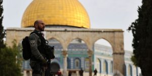 الاحتلال يسمح بمسيرة للمستوطنين المتطرفين في القدس.. وحماس تتوعّد