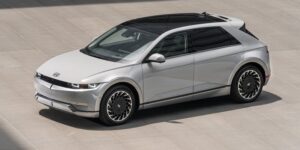 كسيارة كهربائية ميسورة التكلفة.. هيونداي تفكر بجدية في أيونيك 3