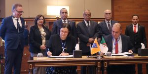 إتفاقية شراكة بين المجلس الوطني للبحث العلمي والتكنولوجيات ومجمع سونلغاز