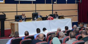 وزير الداخلية يُشرف على تنصيب خلية تقنية لمتابعة البرامج المقترحة ضمن البرنامج التكميلي لولاية تندوف