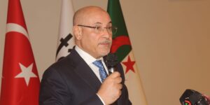 زيتوني: تعليمات بضرورة إيلاء مرافقة خاصة وفتح الأبواب للمستثمرين الأجانب