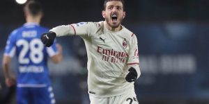 فلورينزي يرفض رفع راية استسلام ميلان