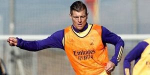 كروس يضع شرطًا للاستمرار في ريال مدريد