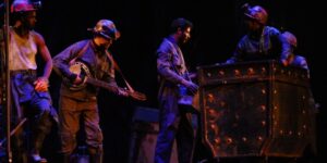 “تراب الجنون” و”استراحة المهرجين”.. مسرحيتان تشتركان في فضح الهمجية الاستعمارية