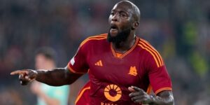 لوكاكو يحلم بإعادة روما لدوري أبطال أوروبا