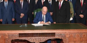 الرئيس تبون يجري تعديلا وزاريا مجددا الثقة في العرباوي كوزير أول