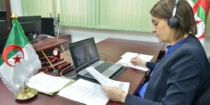 الجزائر تستعرض تجربتها في مجال دعم ورعاية المرأة