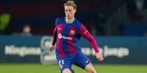 فرانكي دي يونغ يدافع عن تشافي بعد الخسارة