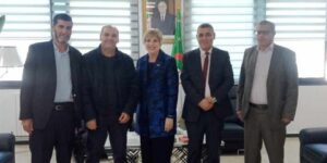 إليزابيث مور أوبين تؤكد على أهمية تعزيز الشراكة بين الجزائر والولايات المتحدة الأمريكية 