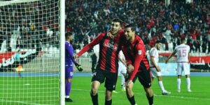 تسوية رزنامة بطولة الرابطة المحترفة الأولى.. اتحاد الجزائر يفوز على مولودية وهران