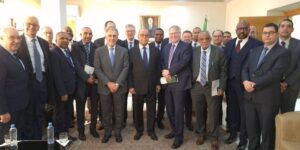 عون يحث رجال أعمال أمريكيين على تجسيد مشاريع استثمارية في عدد من القطاعات ويؤكد: قانون الاستثمار الجديد يحمي المتعاملين الأجانب