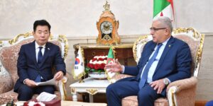 بوغالي يدعو لزيادة حجم الاستثمارات بين الجزائر وجمهورية كوريا