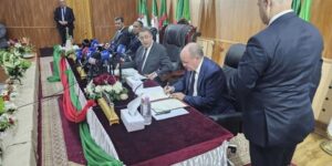 مراد يُنصّب الوالي المنتدب لبريكة