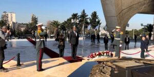 رئيس مجلس السيادة الانتقالي للسودان يترحم على أرواح شهداء الثورة التحريرية