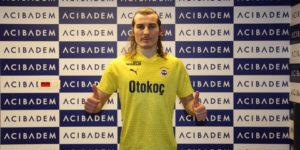 فنربخشة يضم سويونكو على سبيل الإعارة