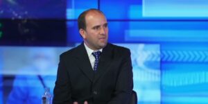 لعروسي يبرز أبعاد مشاركة عطاف في أشغال المؤتمر الإيطالي-الإفريقي