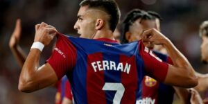 بعد الفوز على بيتيس.. توريس يُوجه رسالة لجمهور برشلونة