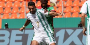 محرز يرد على منتقديه ويوجه رسالة للجماهير