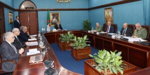 رئيس الجمهورية يترأس اجتماعا تقييميا للوكالة الفضائية الجزائرية