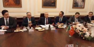 طبي يتطرق مع نظيره التركي إلى واقع التعاون القضائي والمؤسساتي بين البلدين