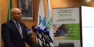 وجود الغاز الطبيعي والطاقة الشمسية يجعل من الجزائر قطبا صناعيا رئيسيا في المنطقة