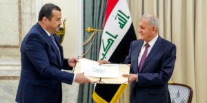 عرقاب يسلم ببغداد رسالة خطية من رئيس الجمهورية لنظيره العراقي