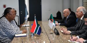 عطاف يجري محادثات ثنائية مع عدد من نظرائه بأديس أبابا.. الجزائر تحشد الجهود الدولية لإنهاء العدوان الصهيوني ونصرة القضية الفلسطينية