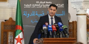 وزير الاتصال محمد لعقاب يؤكد: السيادة الرقمية أمر ضروري وهي تتصدر أجندة الدولة