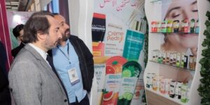 الطبعة الثانية للصالون الدولي لمستحضرات التجميل.. رئيس مجلس التجديد الاقتصادي الجزائري يدعو إلى ولوج السوق الدولية